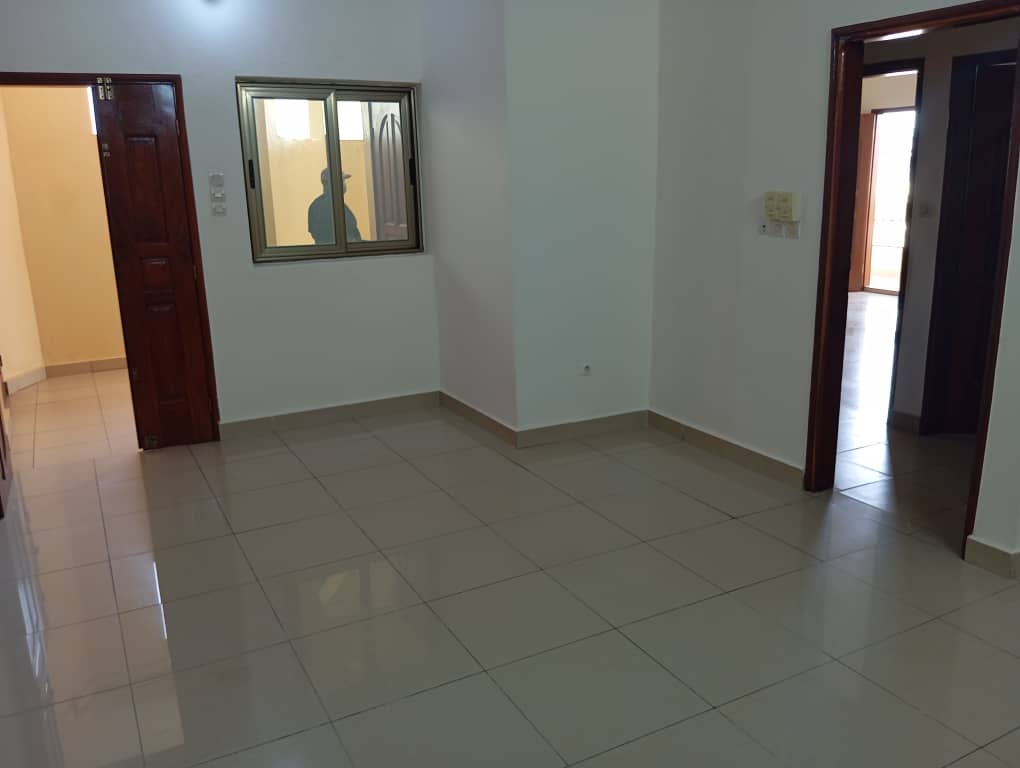  FIDJROSSÈ ADJAHA 02 CHAMBRES SALON MODERNE